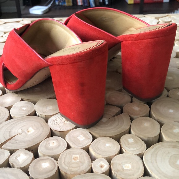 Splendid red suede crossover mule sandals - Picture 3 of 5